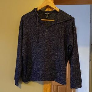 Ellen Tracy blue lightweight pullover with hood. New with tags